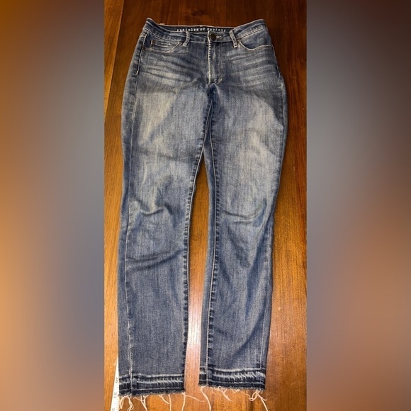 Articles Of Society Womens Skinny Jeans - Size 27 - Frayed/rough hem - Picture 1 of 10